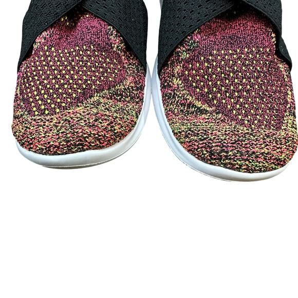 Women’s Nike Workout Shoes Free Run Motion Flyknit Lightweight Size 7.5 - Picture 7 of 11